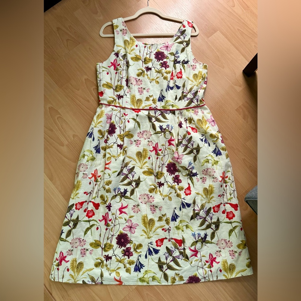 Lands’ End Scoop Back A Line Dress, Canopy Botanical, 14, never worn!